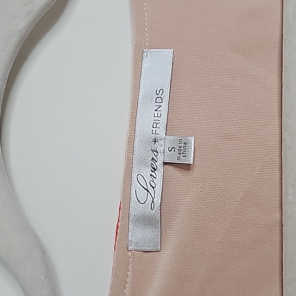 5/25 ❤️ Lovers + Friends cut out back peach lace mini dress - Picture 6 of 9